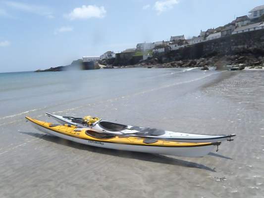 Sea kayaking in Coverack